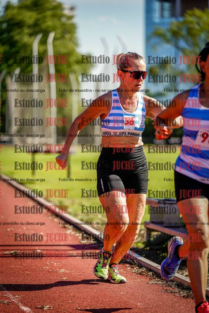 Fotos de los 5000 m llanos de mujeres y varones