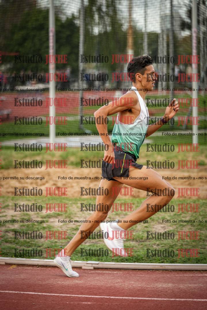 Fotos de los 3000 m llanos de varones