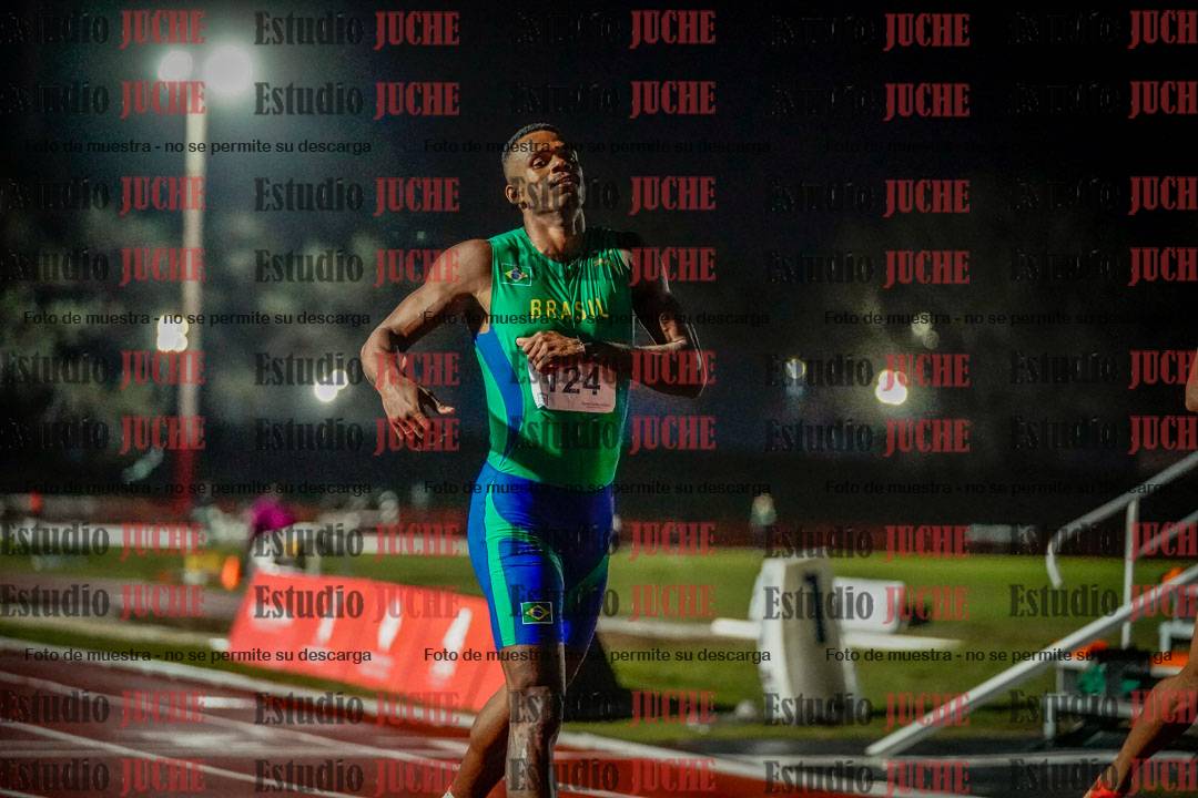 Fotos de los 400 m llanos de varones - deca 5 - serie 2