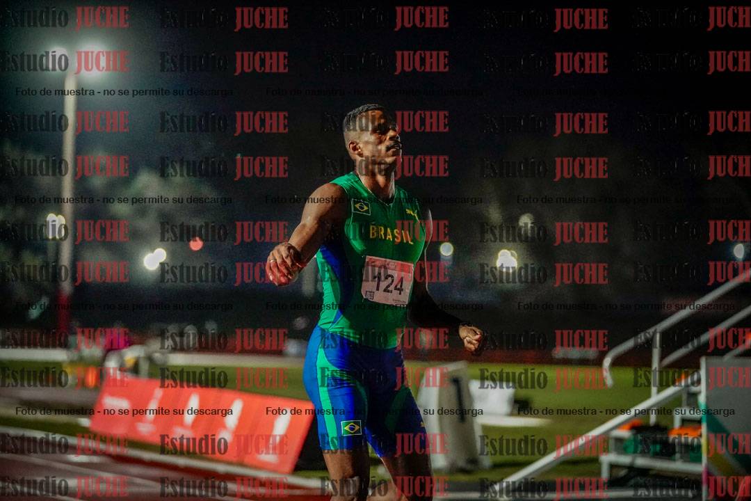 Fotos de los 400 m llanos de varones - deca 5 - serie 2