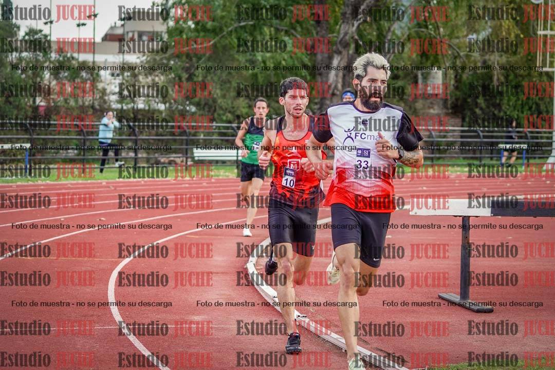 Fotos de los 3000 m llanos de varones