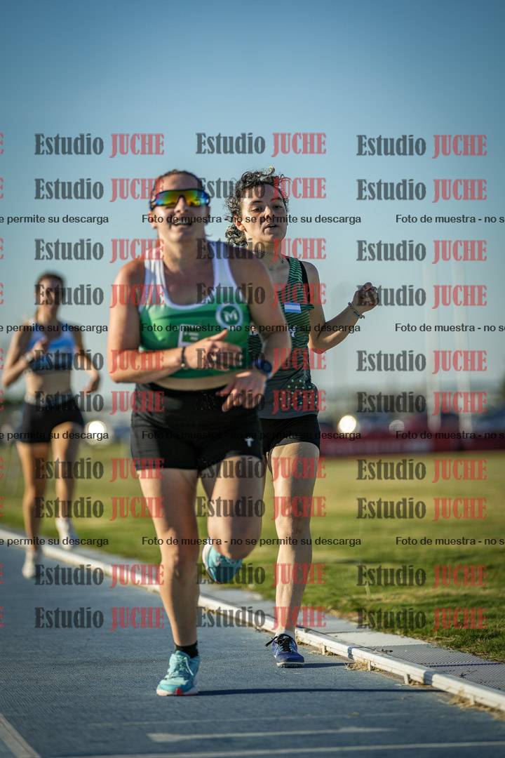 Fotos de los 1500 m llanos de mujeres