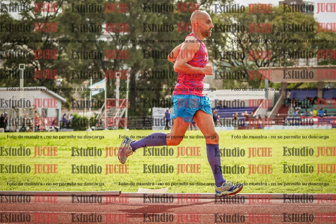 Fotos de los 3000 m llanos de varones