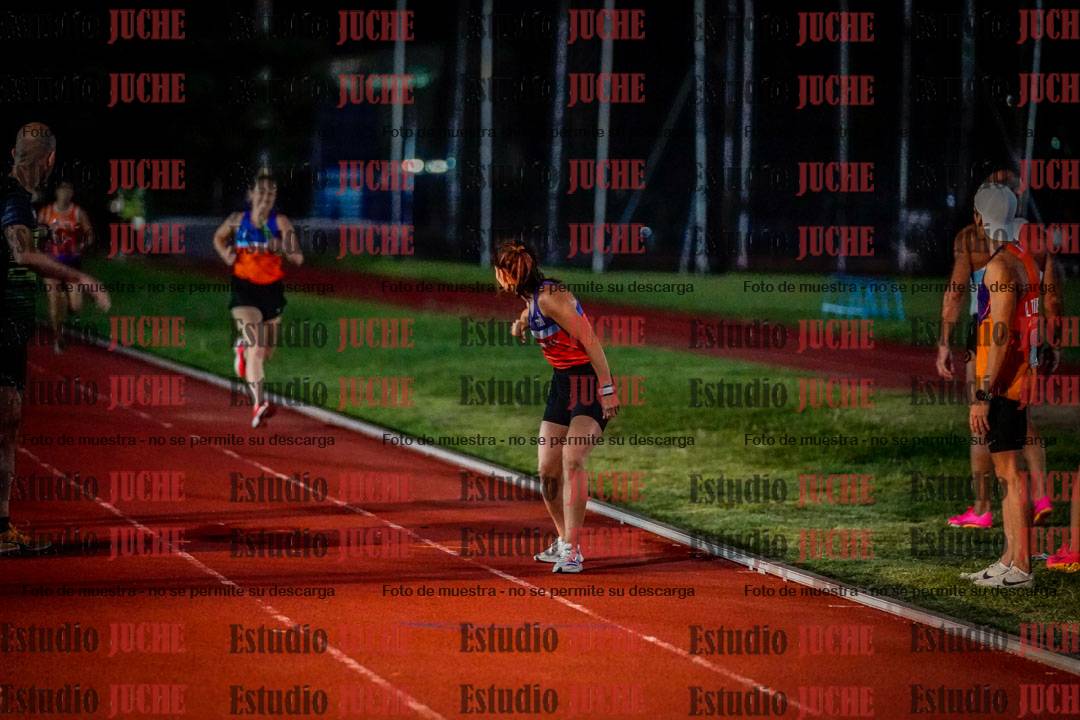 Fotos de las postas 4x400 m mixtas