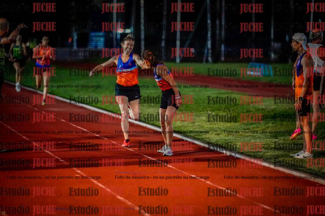 Fotos de las postas 4x400 m mixtas