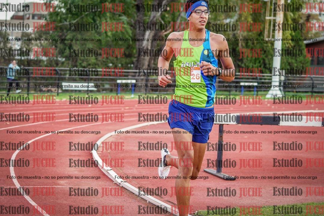 Fotos de los 3000 m llanos de varones