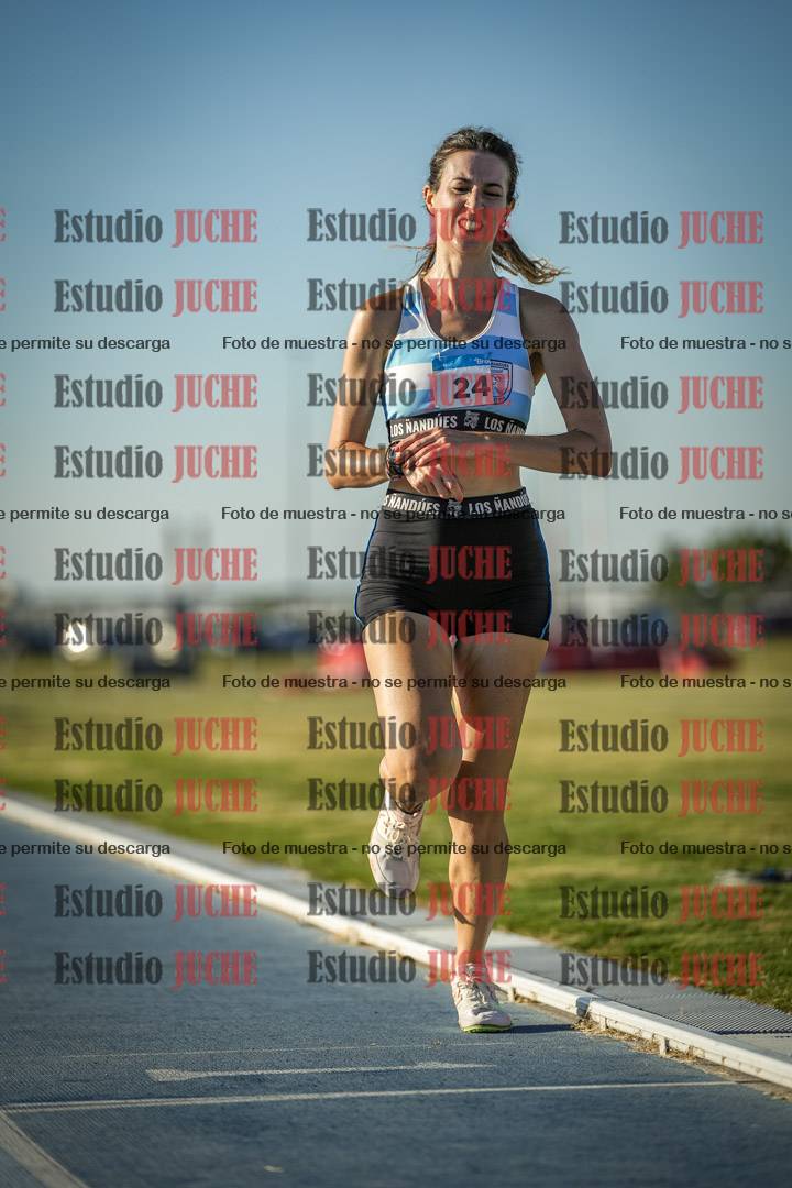 Fotos de los 1500 m llanos de mujeres