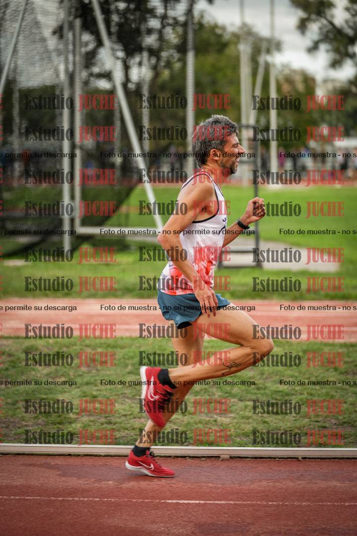 Fotos de los 3000 m llanos de varones