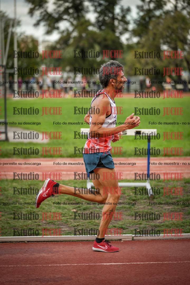 Fotos de los 3000 m llanos de varones