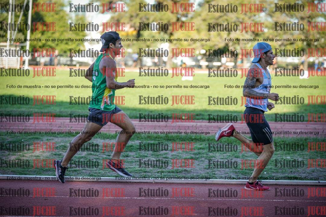 Fotos de los 3000 m llanos de varones