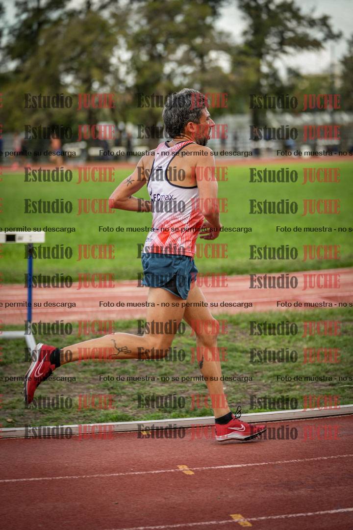 Fotos de los 3000 m llanos de varones