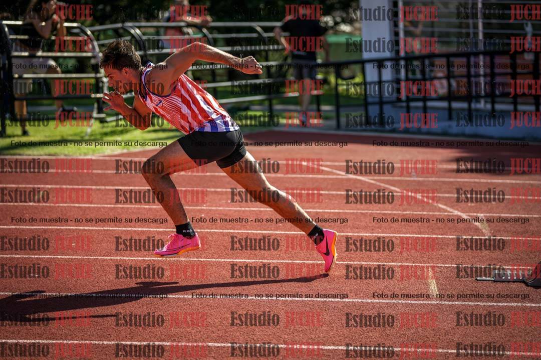 Fotos de los 400 m llanos de varones