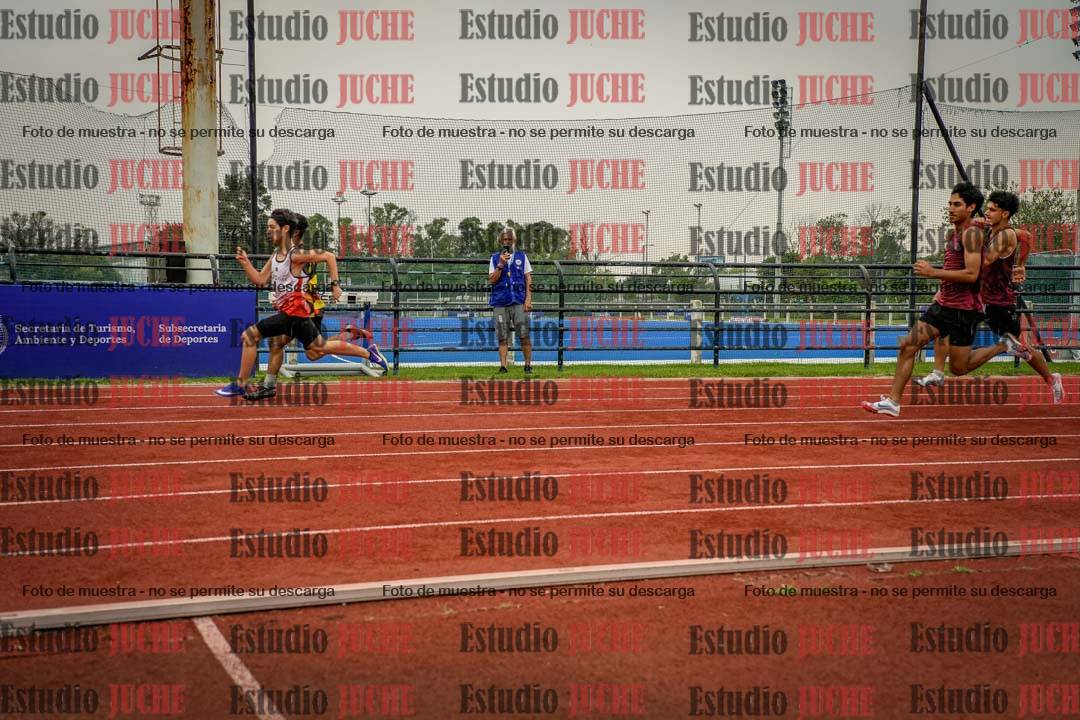 Fotos de los 200 m de varones