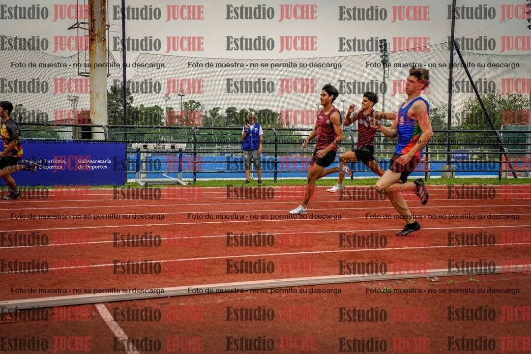Fotos de los 200 m de varones