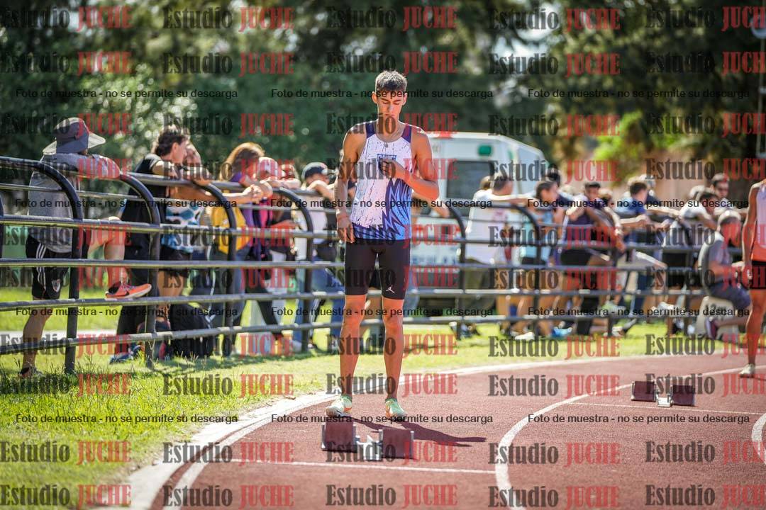 Fotos de los 400 m llanos de varones