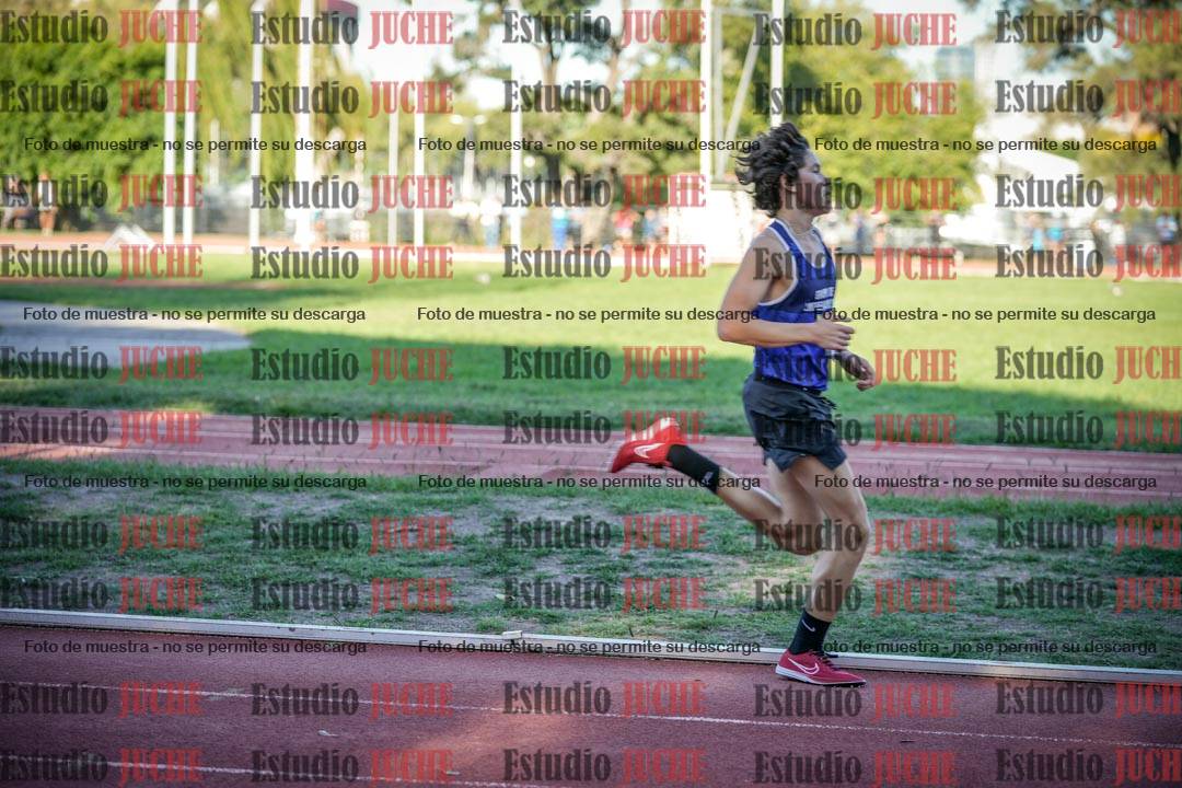 Fotos de los 3000 m llanos de varones