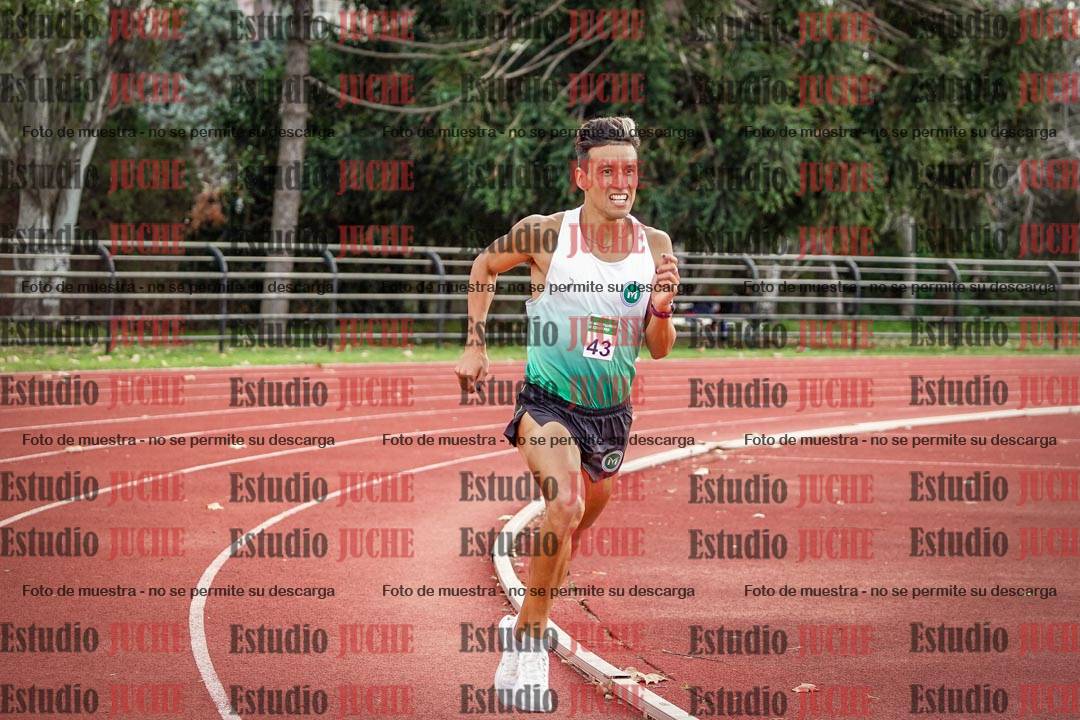 Fotos de los 3000 m llanos de varones