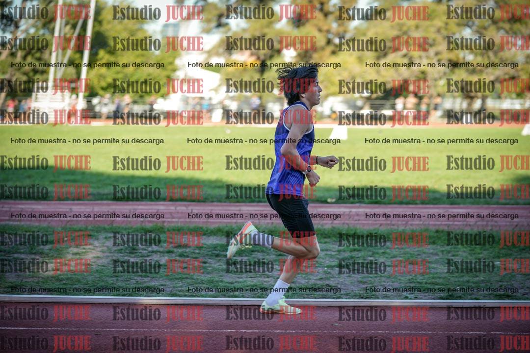 Fotos de los 3000 m llanos de varones