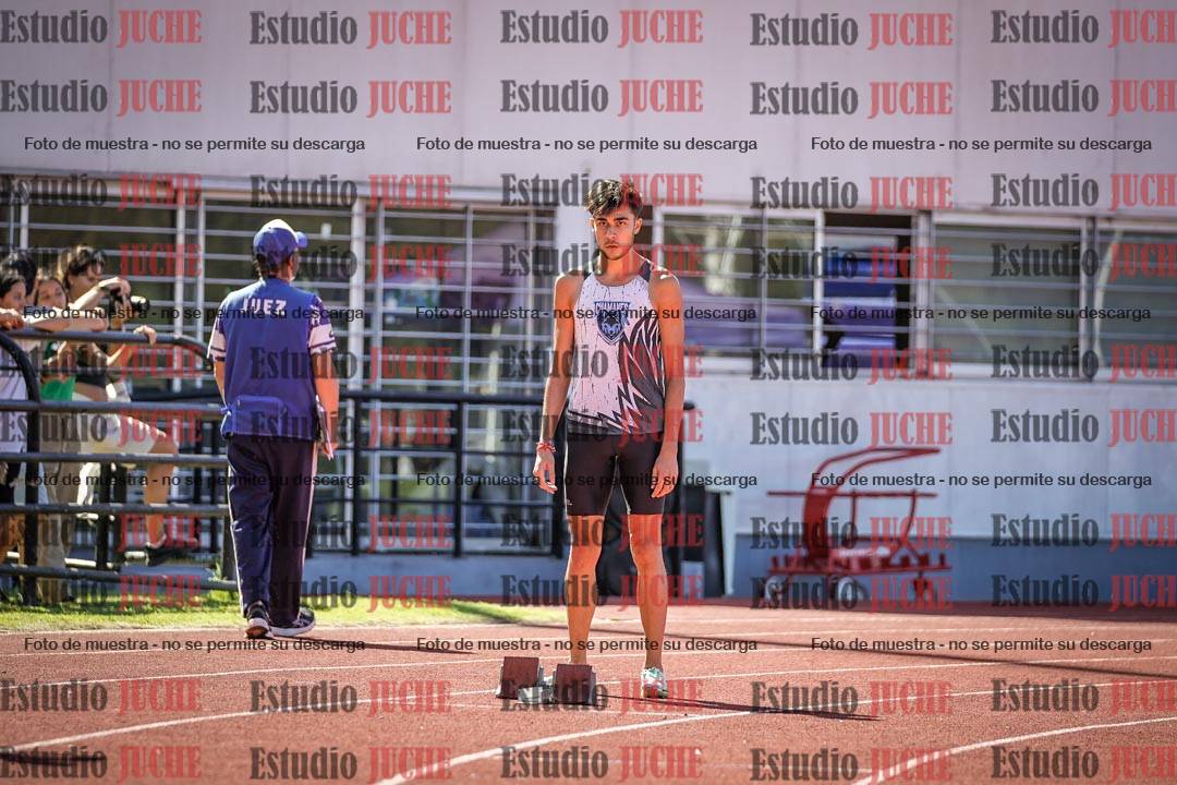 Fotos de los 400 m llanos de varones