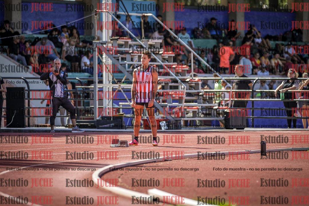 Fotos de los 400 m llanos de varones