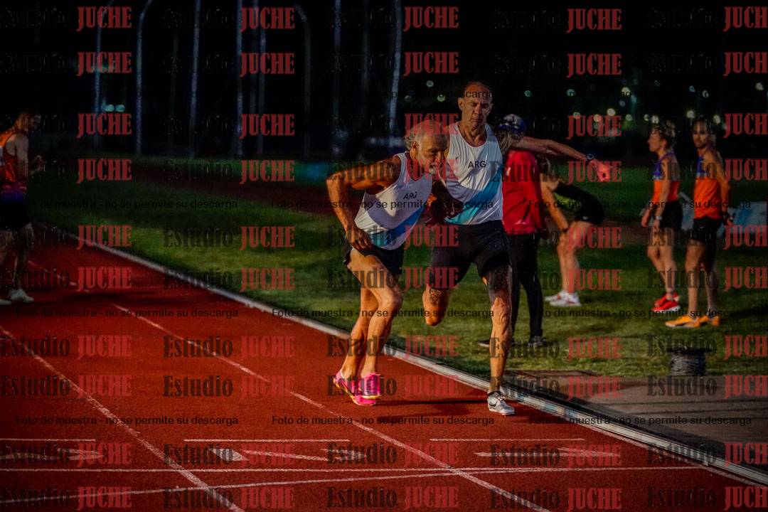 Fotos de las postas 4x400 m mixtas