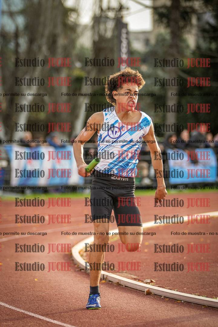 Fotos de las Postas 8x300 m mixta