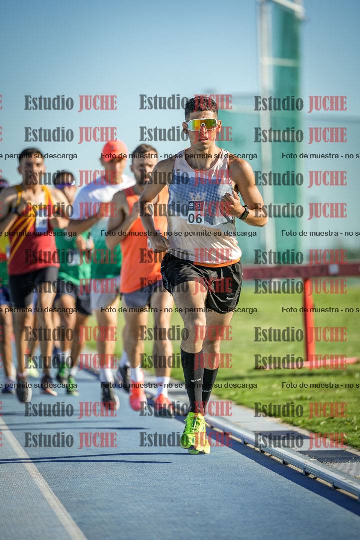 Fotos de los 3000 m llanos de varones