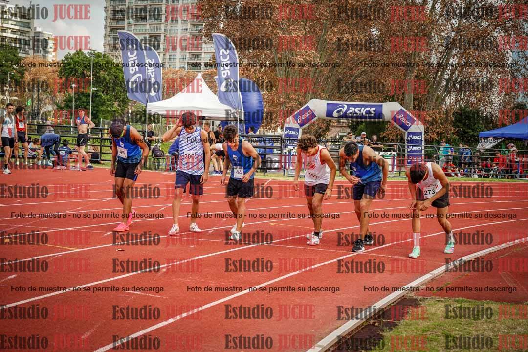 Fotos de los 1500 m llanos de varones - decatlón 10