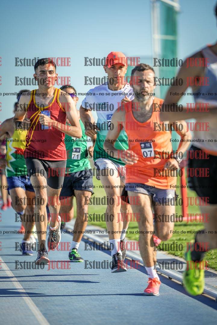 Fotos de los 3000 m llanos de varones