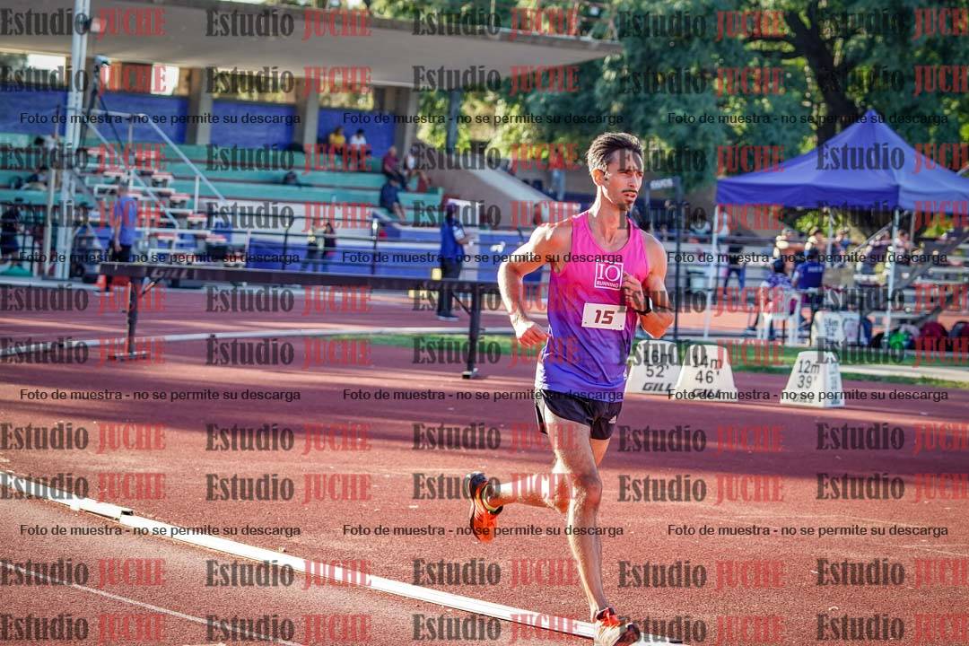 Fotos de los 3000 m llanos de varones