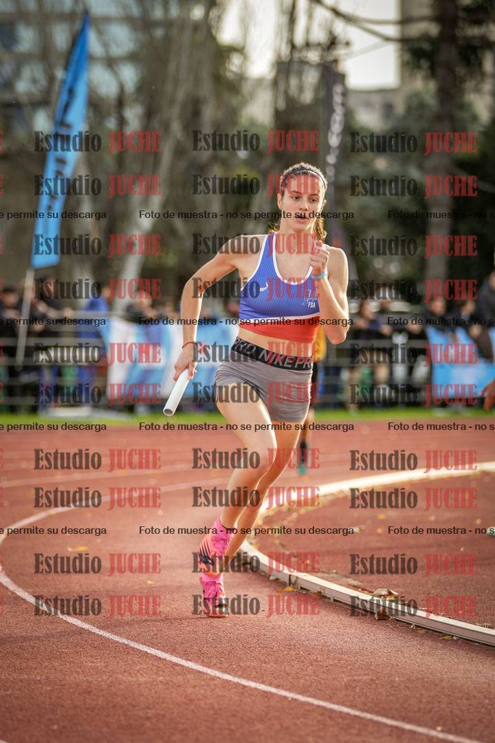 Fotos de las Postas 8x300 m mixta
