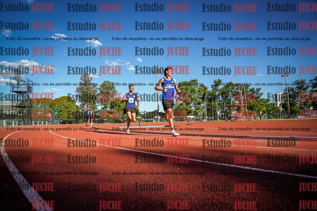 Fotos de los 3000 m llanos de varones