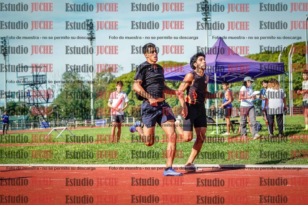 Fotos de los 400 m de varones
