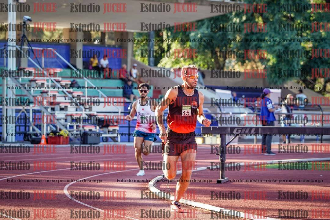 Fotos de los 3000 m llanos de varones