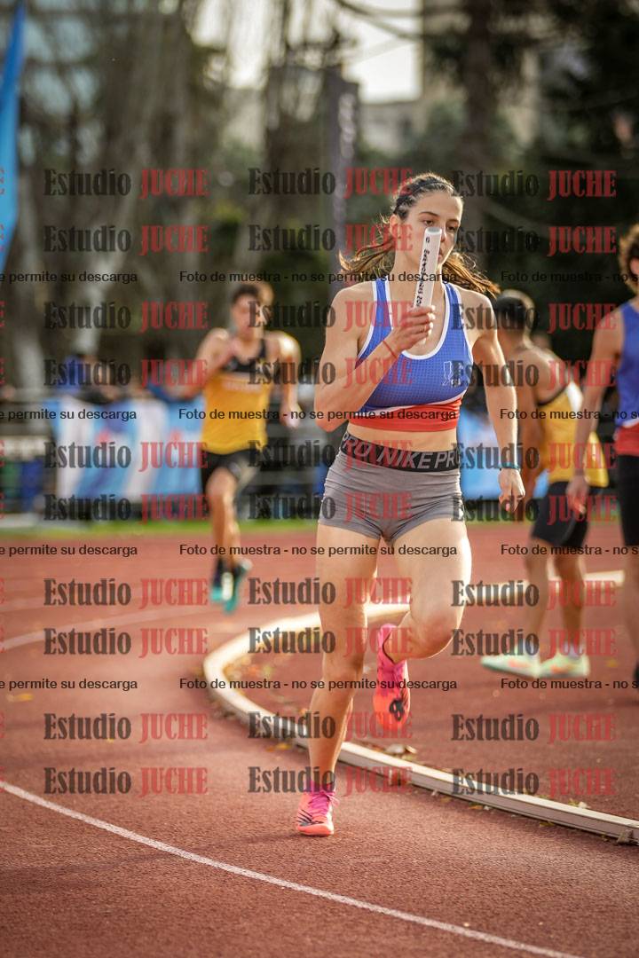Fotos de las Postas 8x300 m mixta