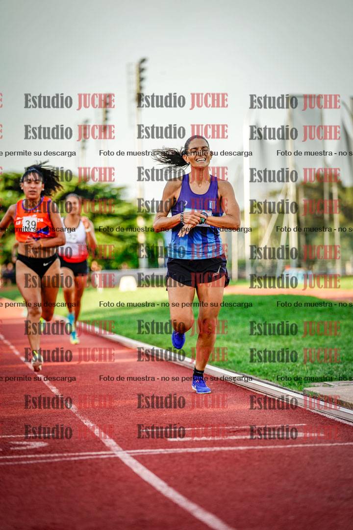 Fotos de los 1500 m llanos de mujeres