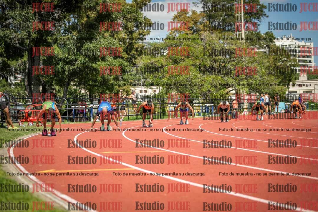 Fotos de los 200 m llanos de varones