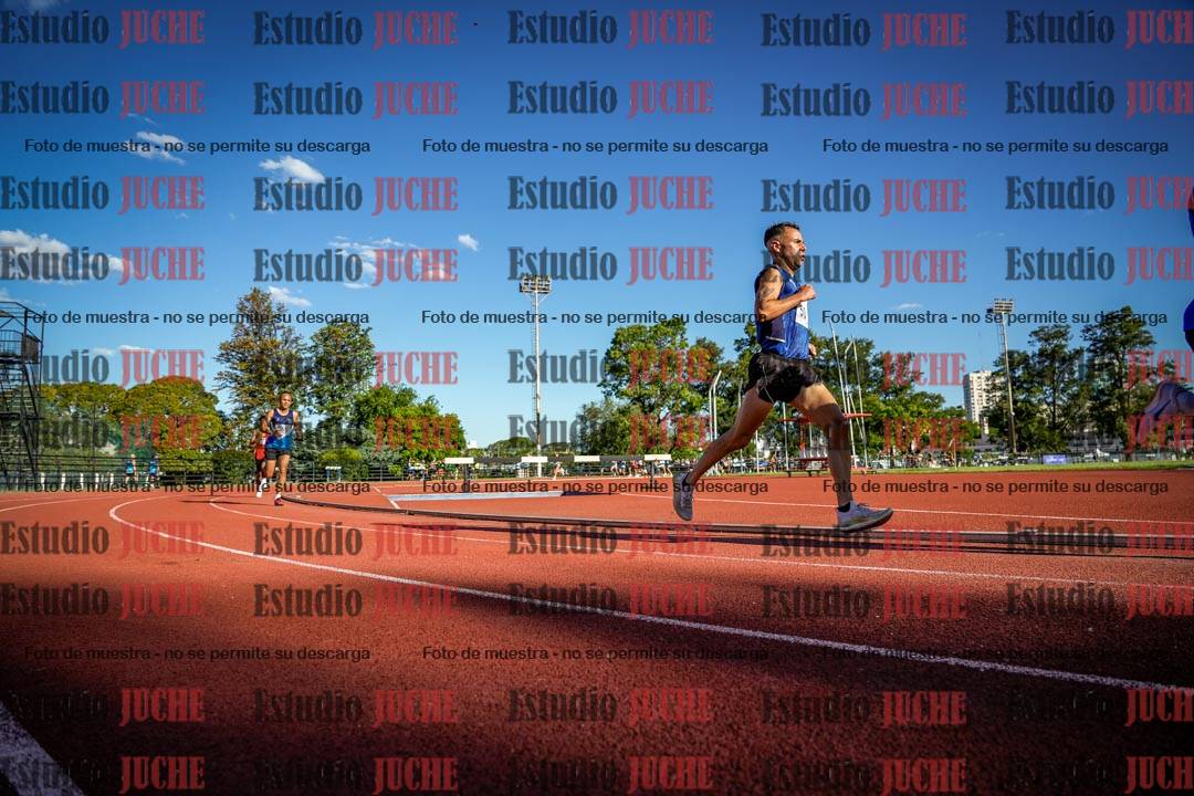 Fotos de los 3000 m llanos de varones