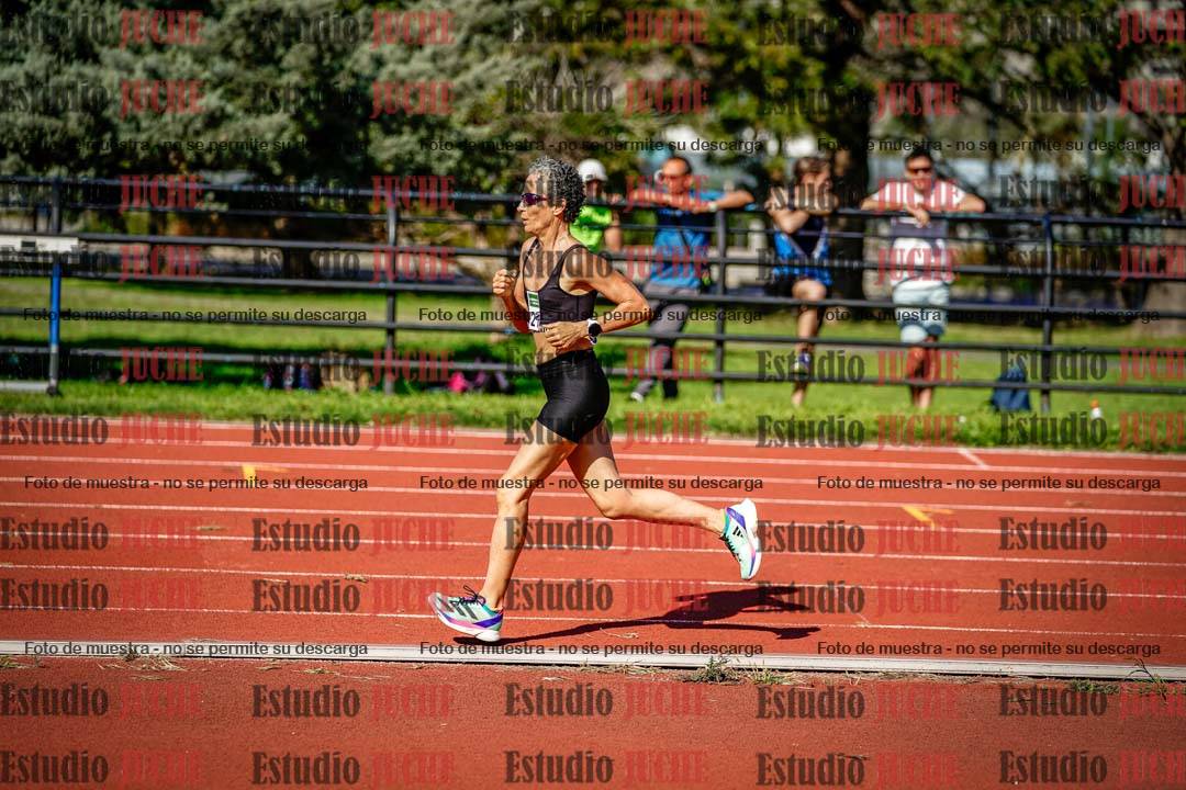 Fotos de los 5000 m llanos de mujeres y varones
