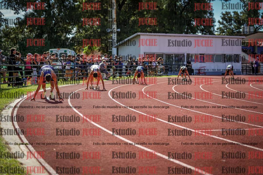 Fotos de los 400 m llanos de varones