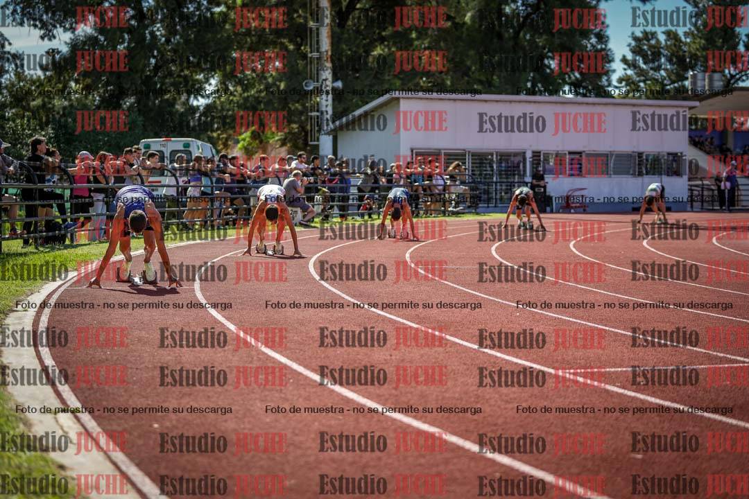 Fotos de los 400 m llanos de varones