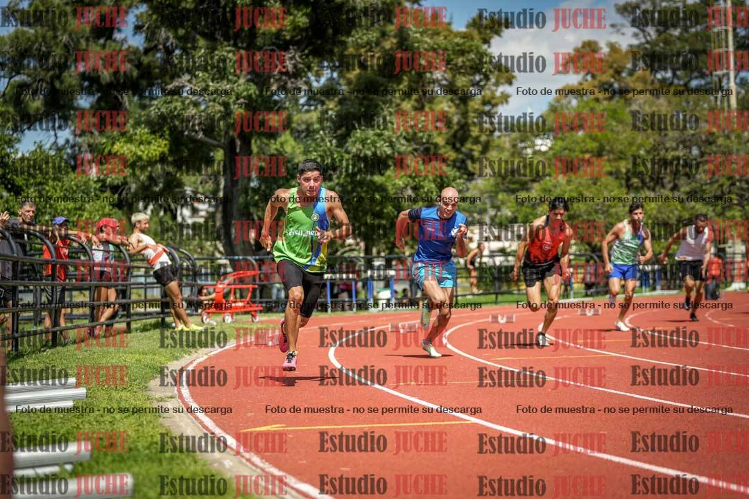 Fotos de los 200 m llanos de varones