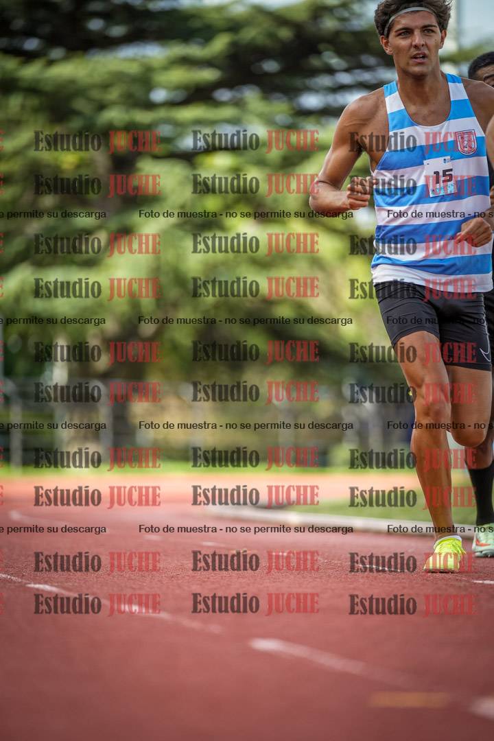 Fotos de los 3000 m llanos de varones
