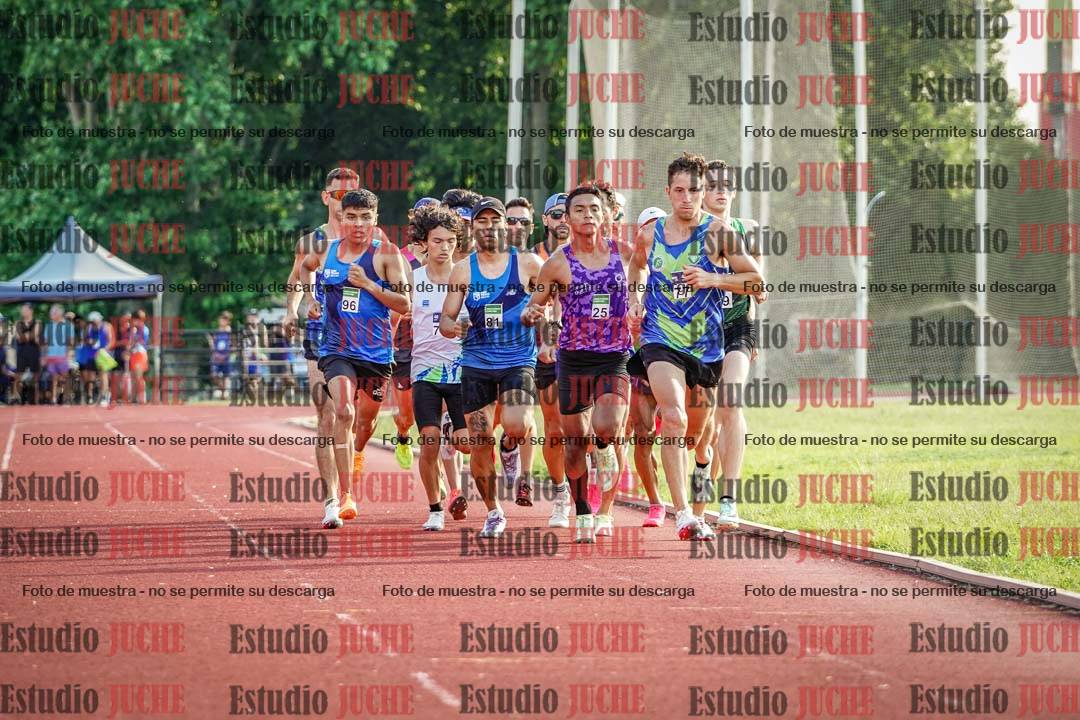 Fotos de los 1500 m llanos de varones