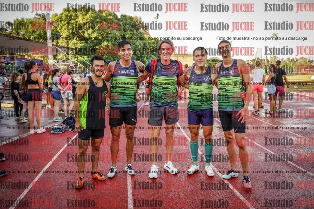 Fotos de algunos podios y extras del torneo