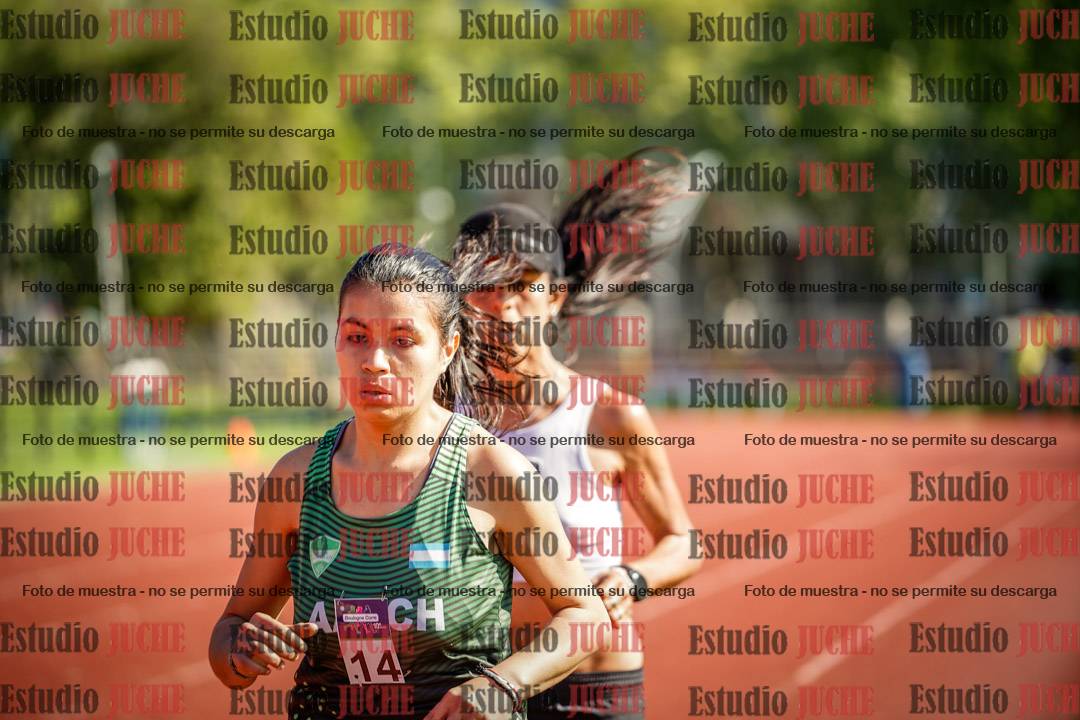Fotos de los 5000 m llanos de mujeres y varones