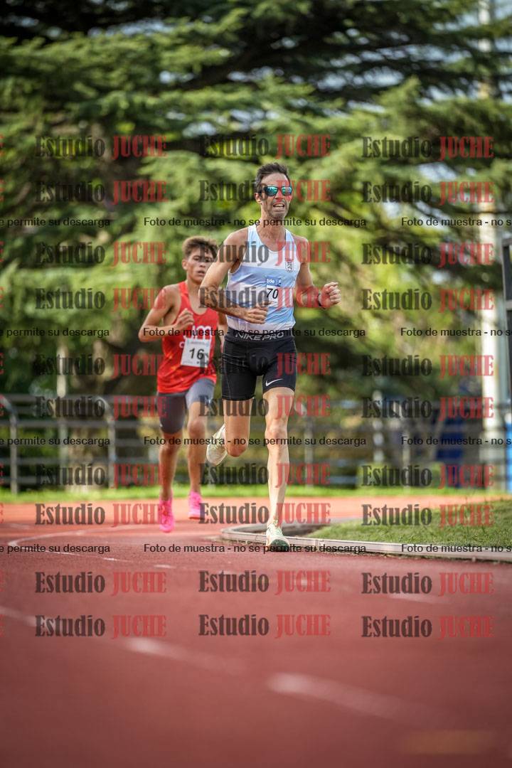 Fotos de los 3000 m llanos de varones