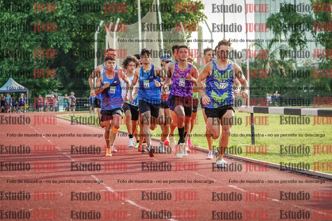 Fotos de los 1500 m llanos de varones