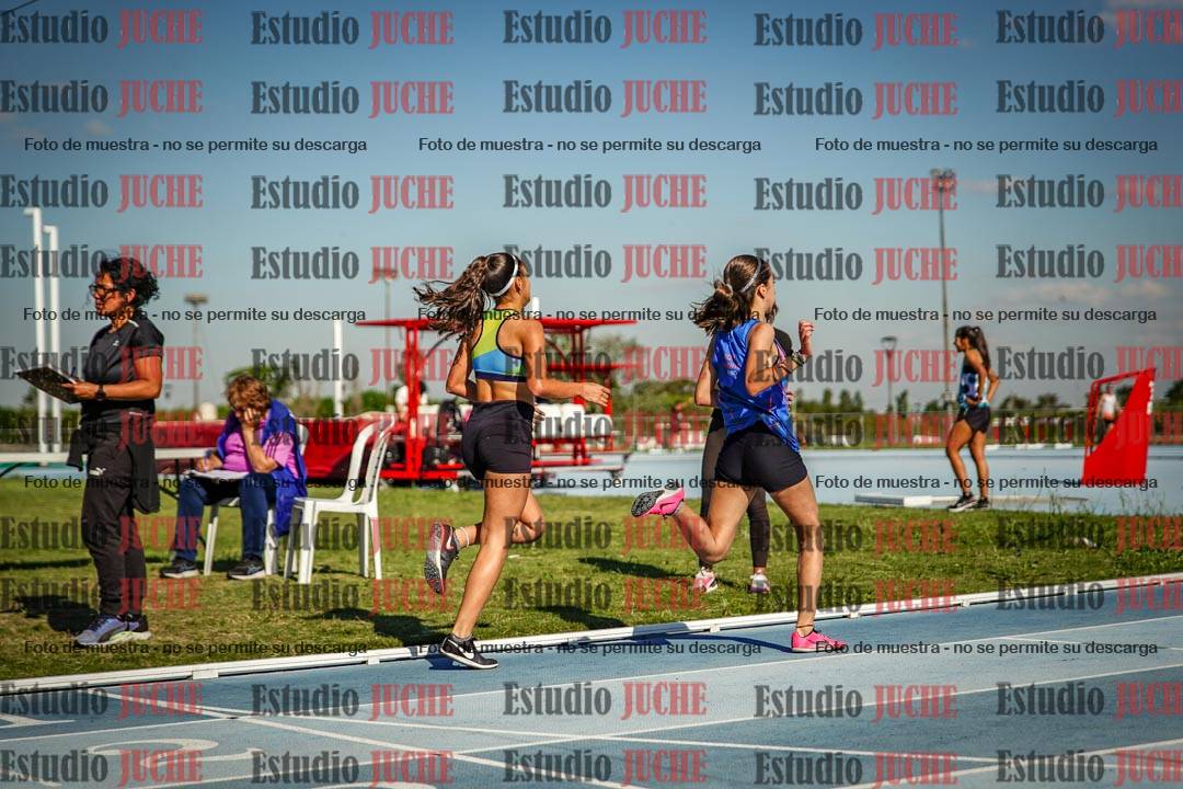 Fotos de los 1500 m llanos de mujeres