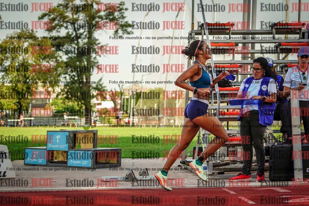 Fotos de los 1500 m llanos de mujeres